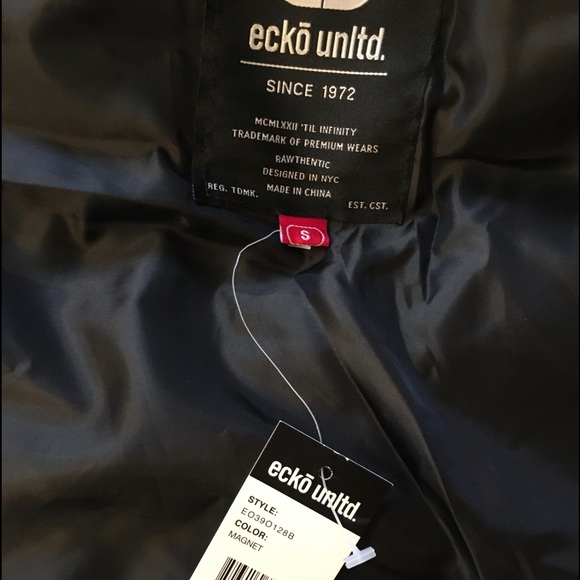 *NWT* Ecko puffer hooded vest - Picture 4 of 5